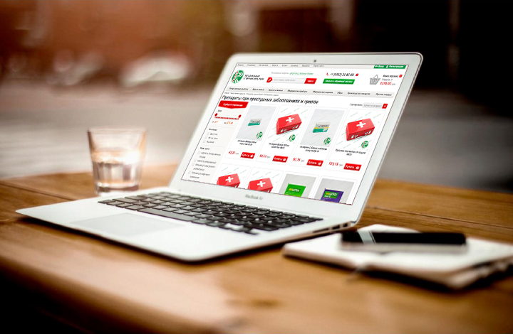 Krema S Kortikosteroidi Učinki, Uporaba in Previdnostni Ukrepi